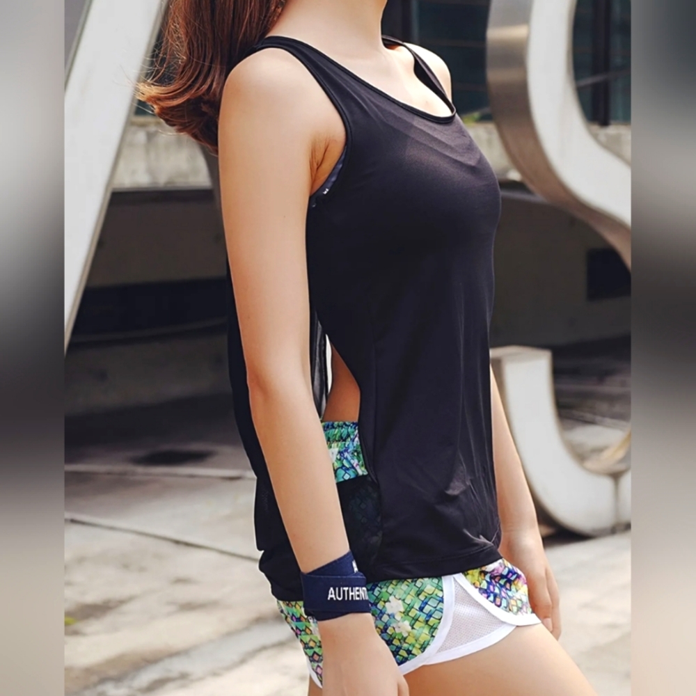 Women's Solid Black Cut Out, Double Layer Mesh Back Fitness Top